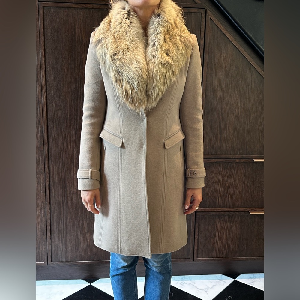 Elie tahari coat with fur trim